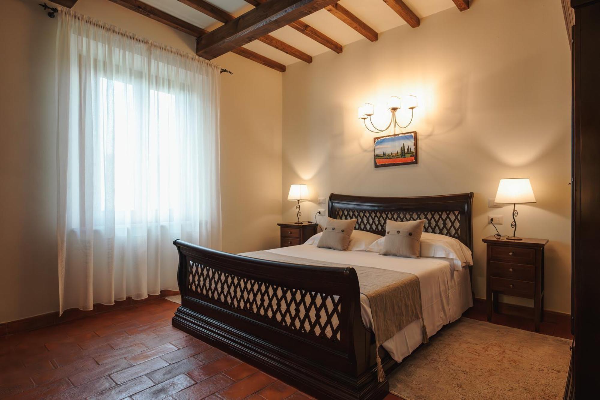 Wine Estate Rooms Paradiso Di Cacuci Монталчино Екстериор снимка