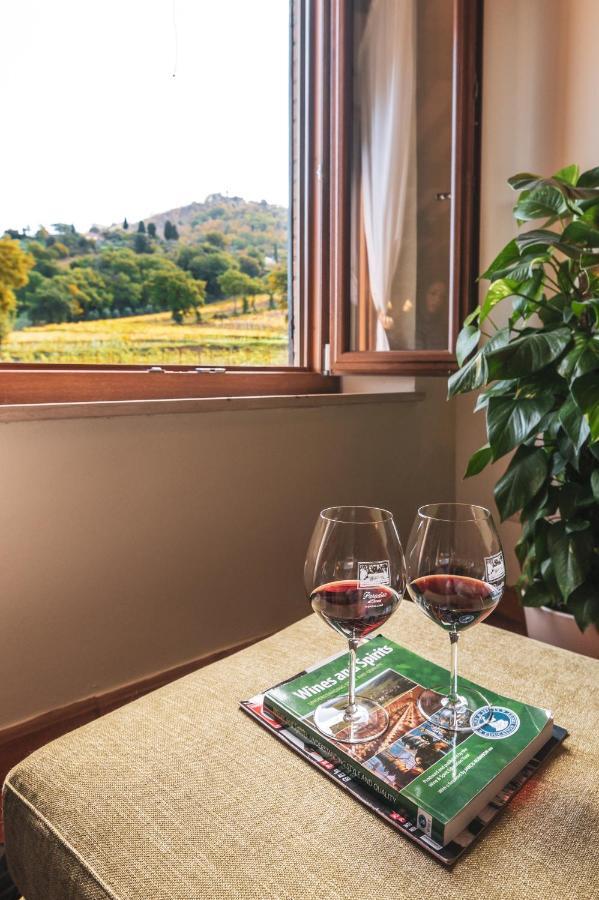 Wine Estate Rooms Paradiso Di Cacuci Монталчино Екстериор снимка