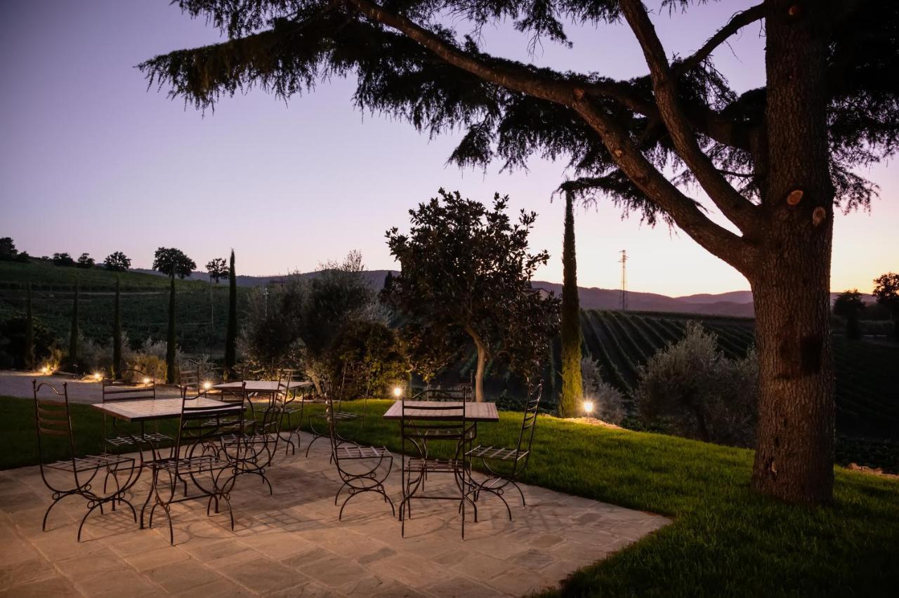 Wine Estate Rooms Paradiso Di Cacuci Монталчино Екстериор снимка