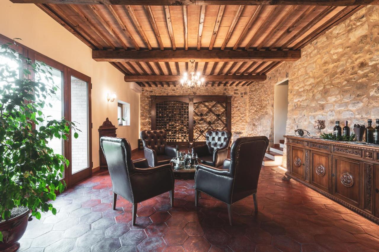 Wine Estate Rooms Paradiso Di Cacuci Монталчино Екстериор снимка